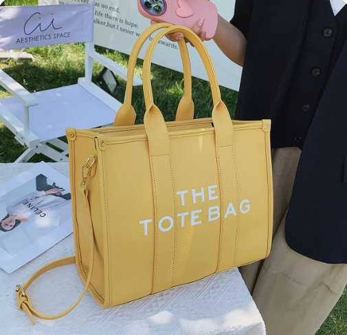 The Tote Bag by Allvora